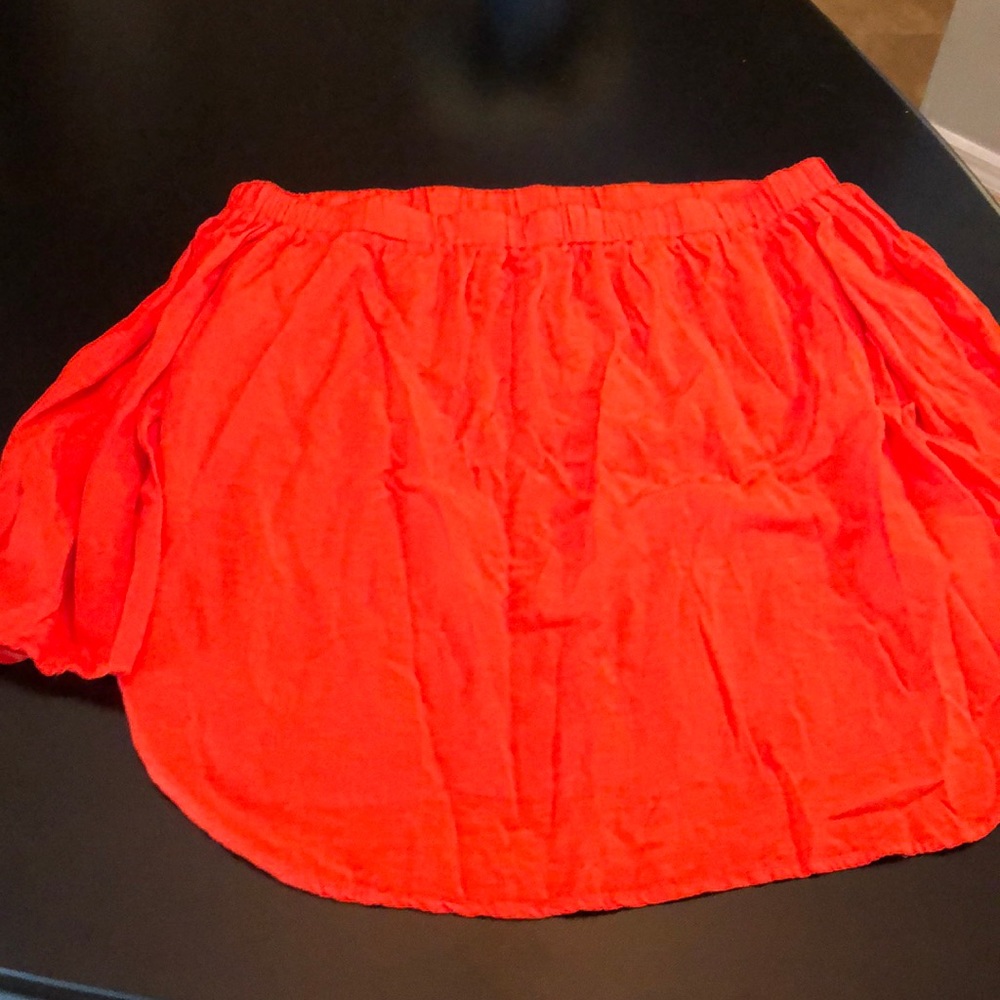 Off the shoulder NWT